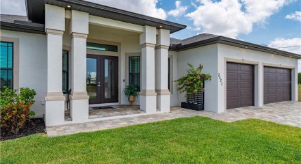 Residential - Single Family Home - Cape Coral, Florida, United States - United States