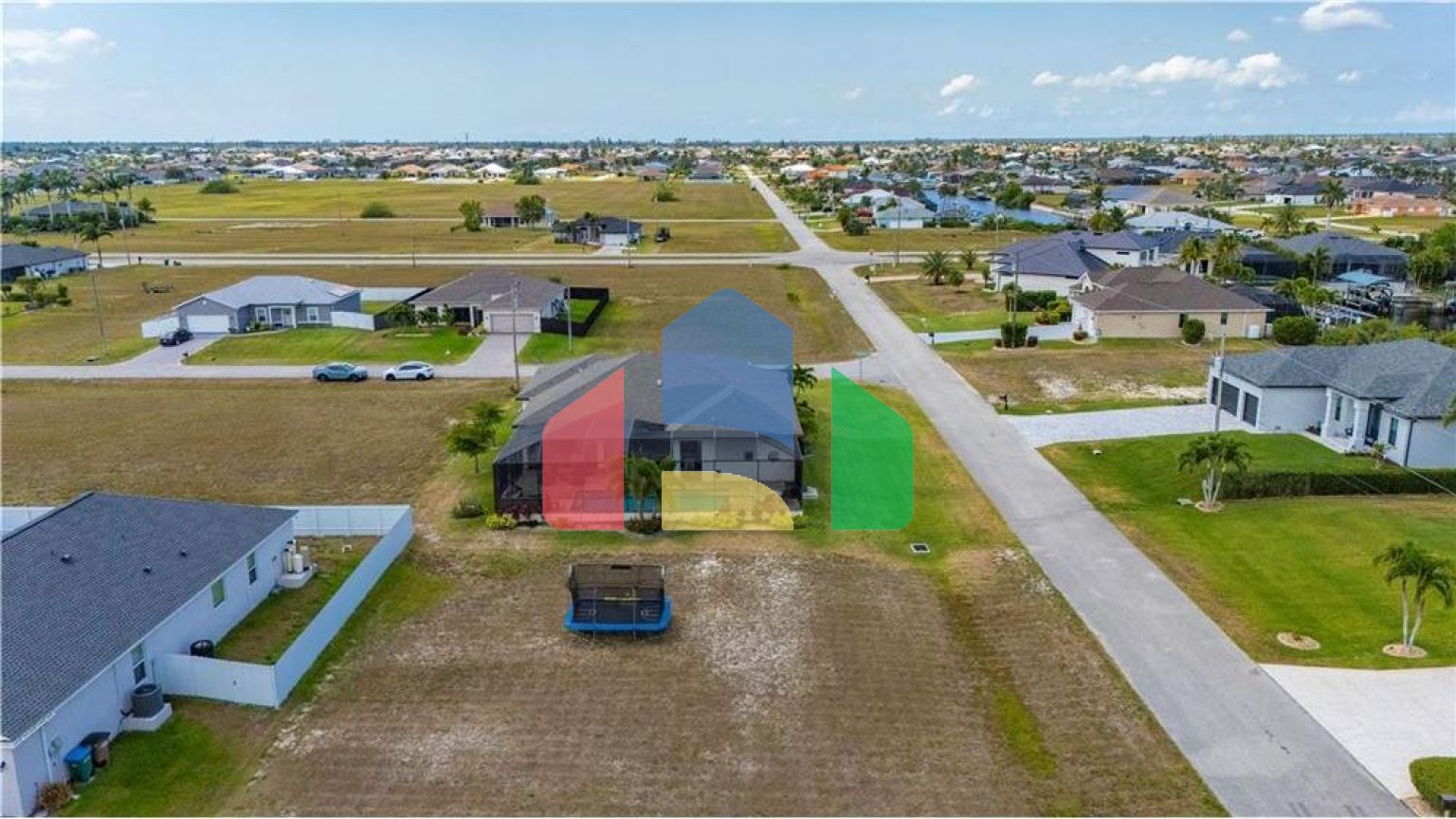 Residential - Single Family Home - Cape Coral, Florida, United States - United States