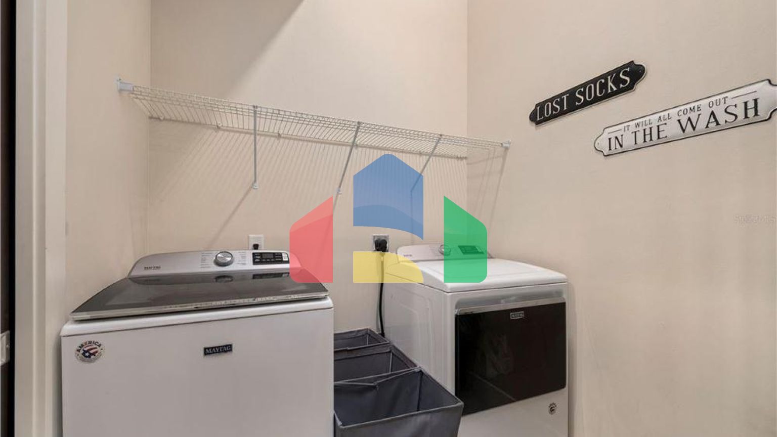 Residential - Single Family Home - Cape Coral, Florida, United States - United States