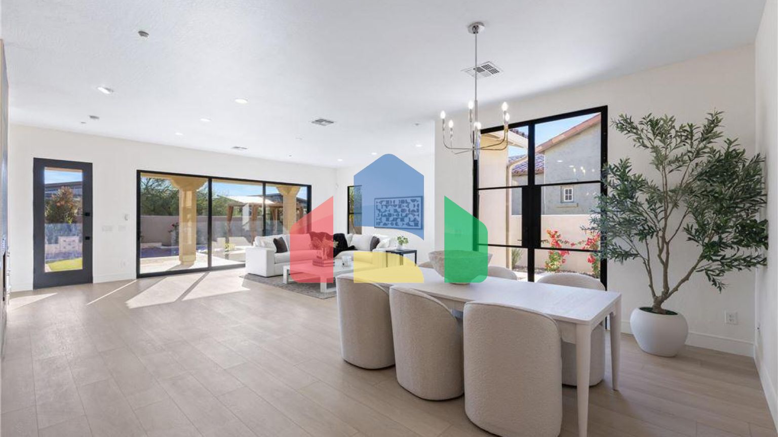 Residential - Single Family Home - Scottsdale, Arizona, United States - United States