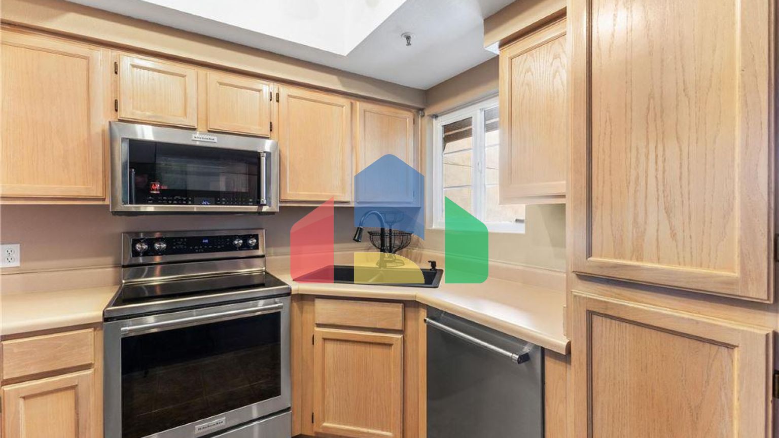 Residential - Condo/Apartment - Scottsdale, Arizona, United States - United States