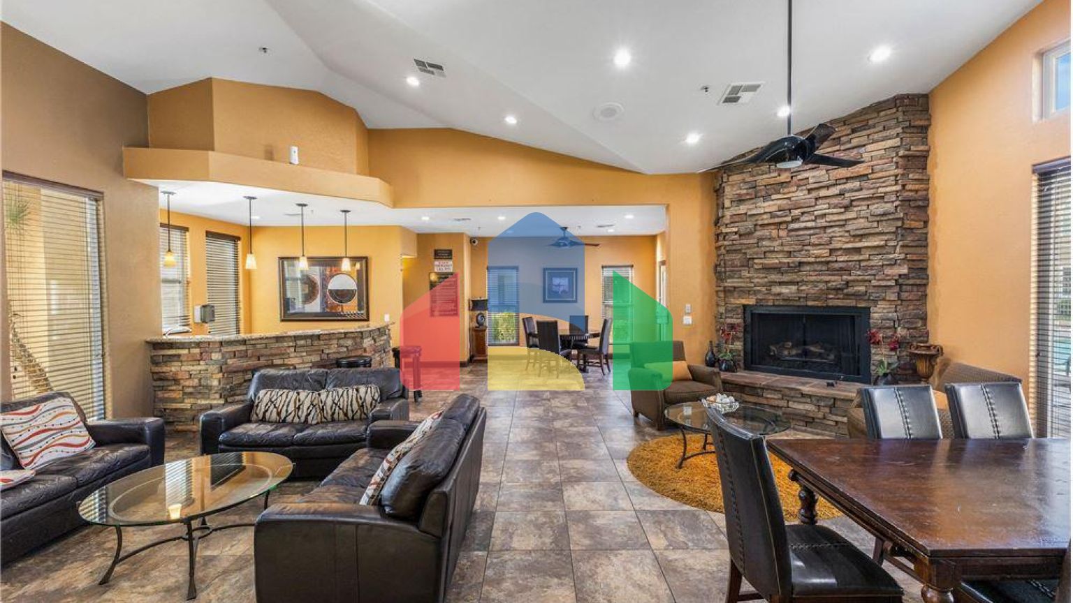 Residential - Condo/Apartment - Scottsdale, Arizona, United States - United States