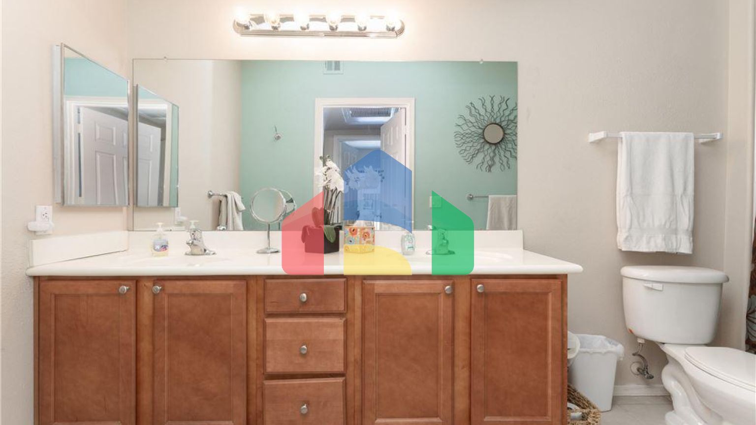 Residential - Condo/Apartment - Scottsdale, Arizona, United States - United States