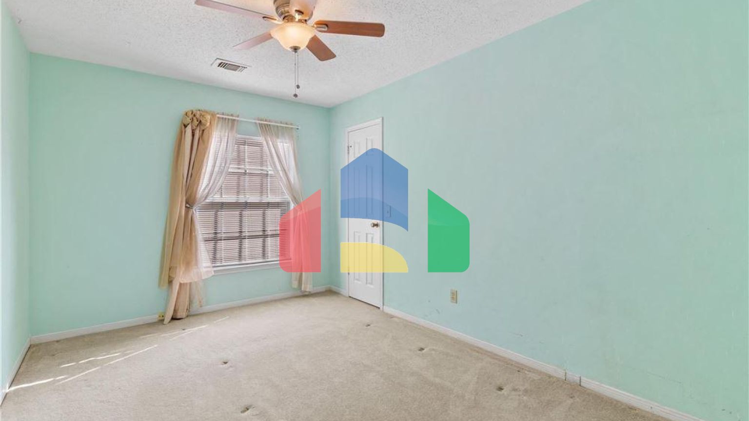 Residential - Single Family Home - Houston, Texas, United States - United States