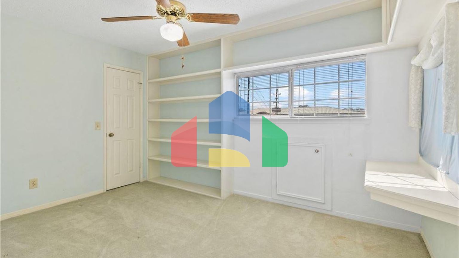 Residential - Single Family Home - Houston, Texas, United States - United States