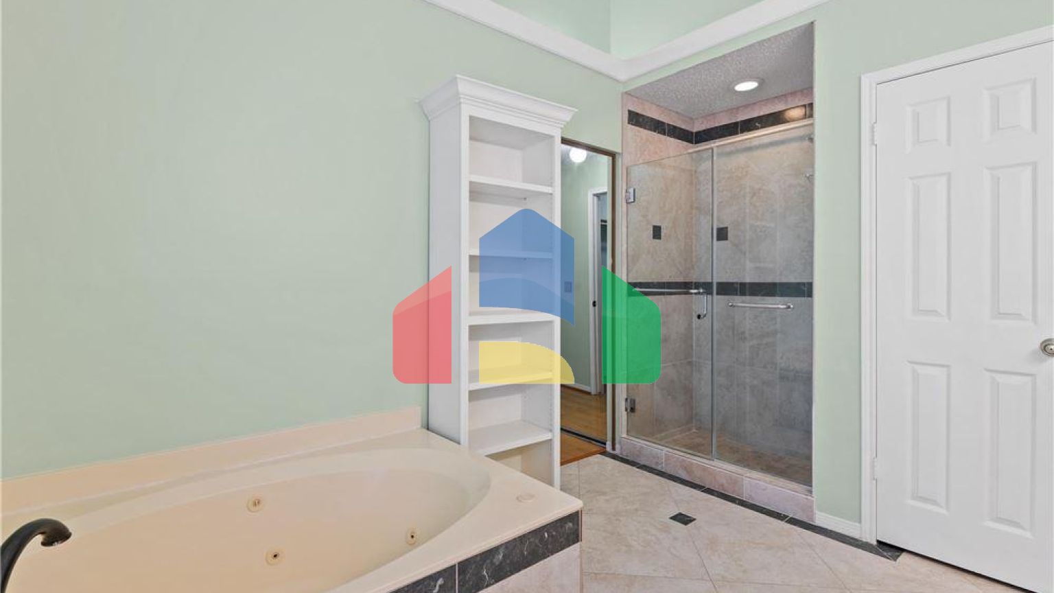 Residential - Single Family Home - Houston, Texas, United States - United States