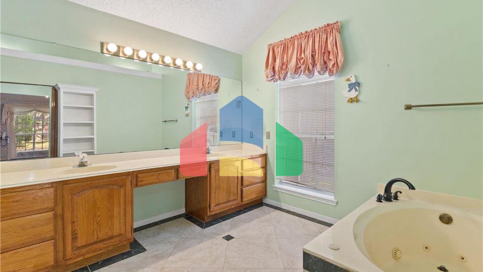 Residential - Single Family Home - Houston, Texas, United States - United States