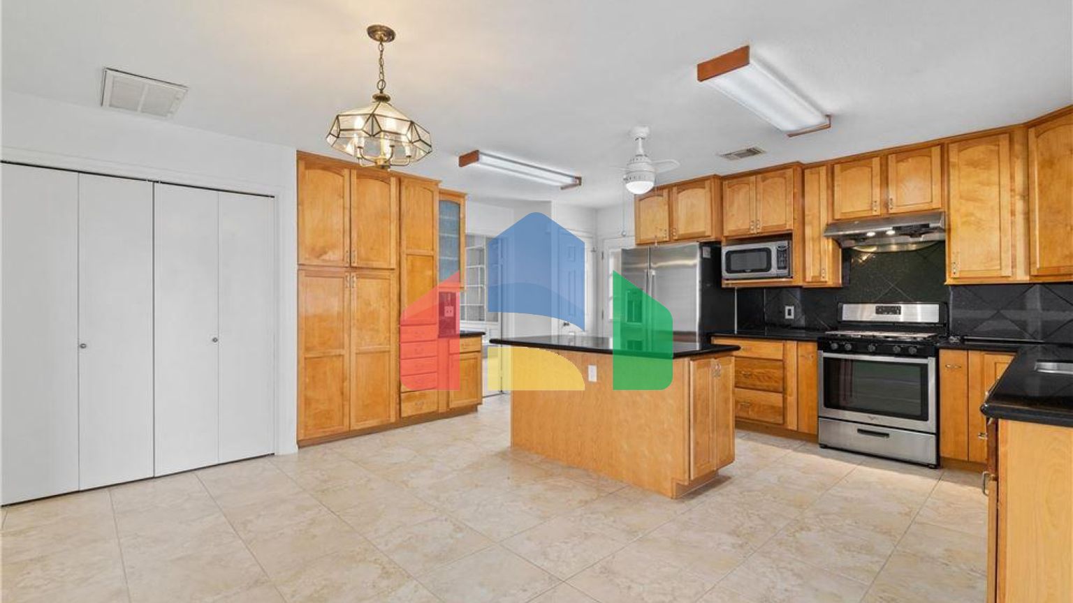 Residential - Single Family Home - Houston, Texas, United States - United States