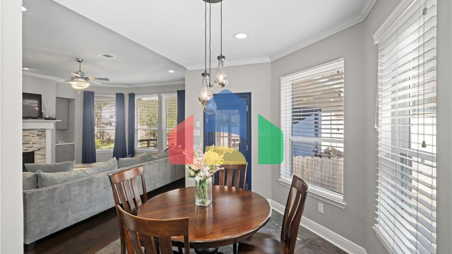 Residential - Single Family Home - Houston, Texas, United States - United States