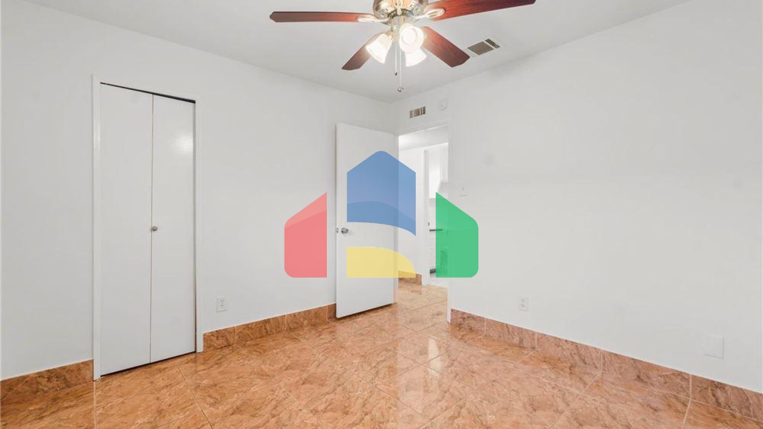 Residential - Single Family Home - Houston, Texas, United States - United States