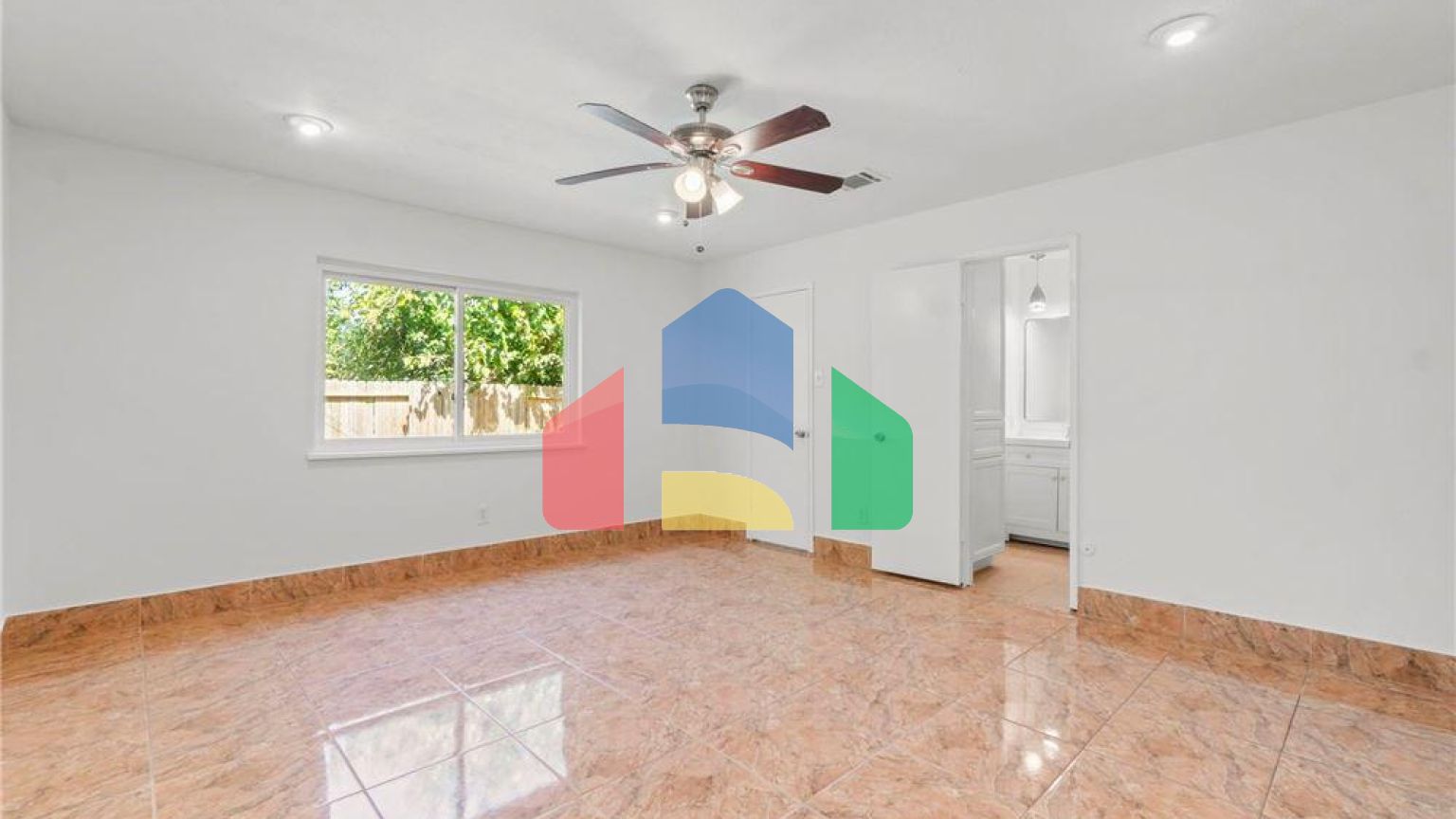 Residential - Single Family Home - Houston, Texas, United States - United States