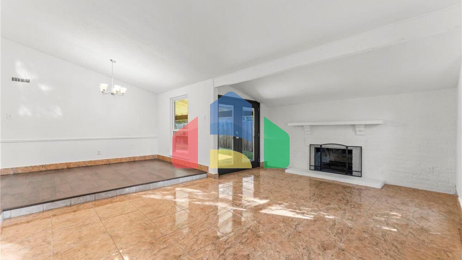 Residential - Single Family Home - Houston, Texas, United States - United States