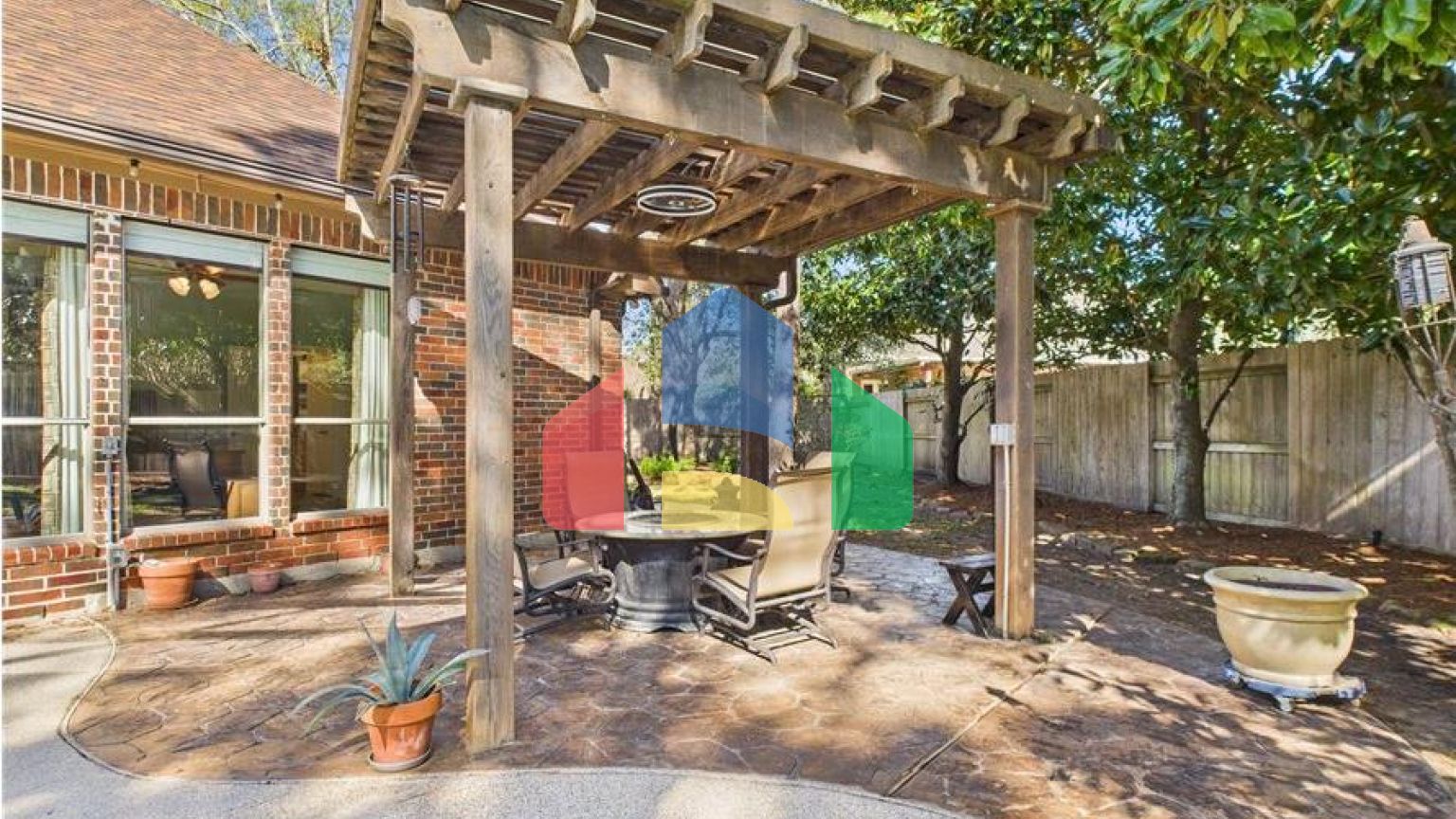 Residential - Single Family Home - Houston, Texas, United States - United States