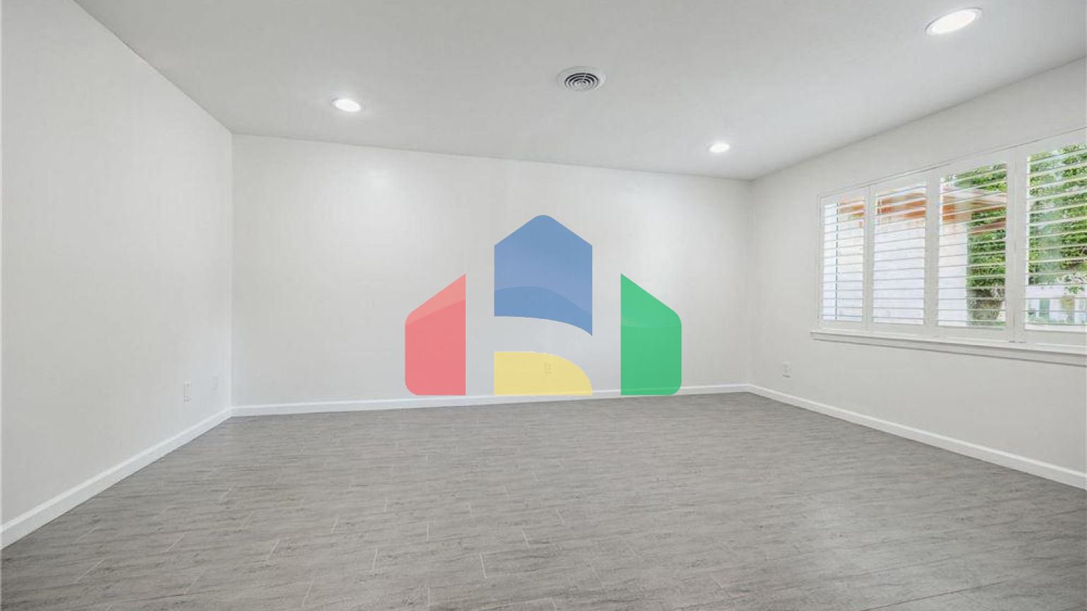 Residential - Single Family Home - Houston, Texas, United States - United States