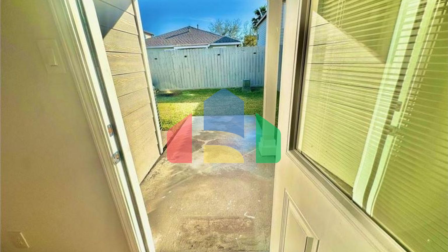 Residential - Single Family Home - Houston, Texas, United States - United States