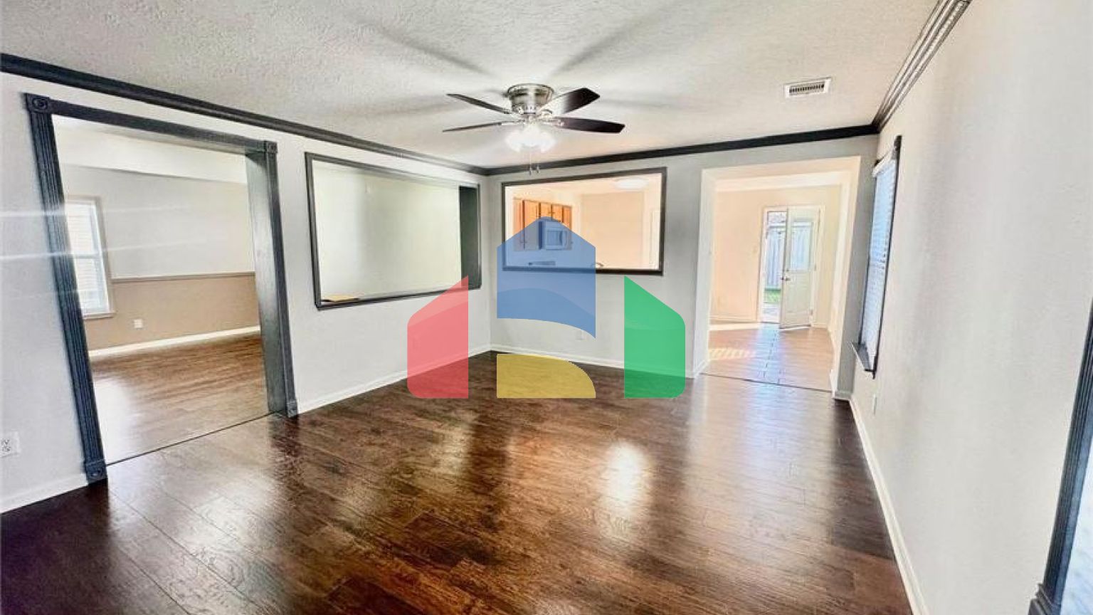 Residential - Single Family Home - Houston, Texas, United States - United States