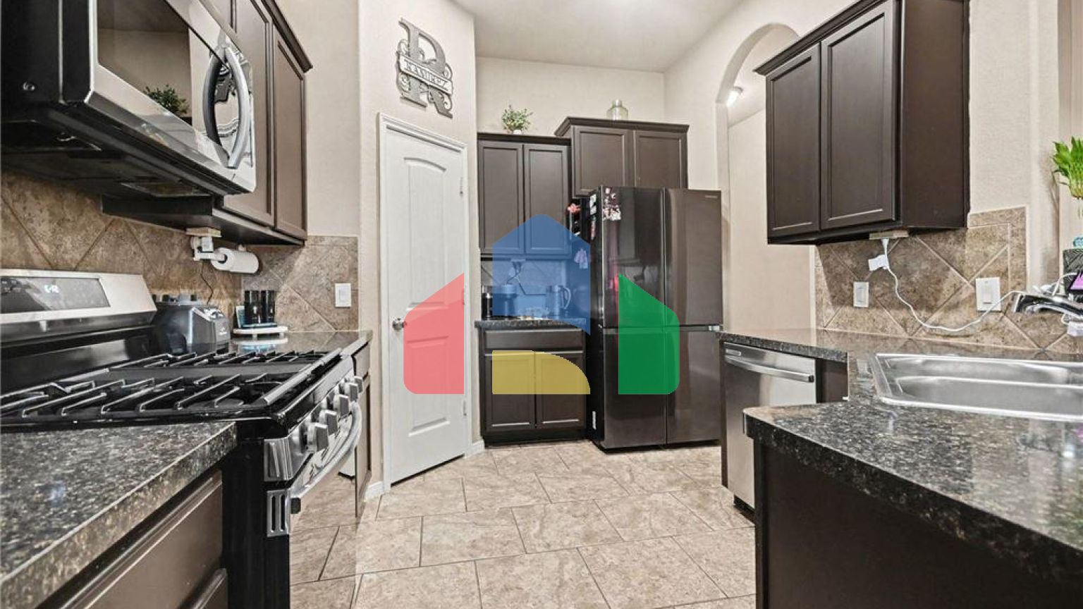 Residential - Single Family Home - Houston, Texas, United States - United States