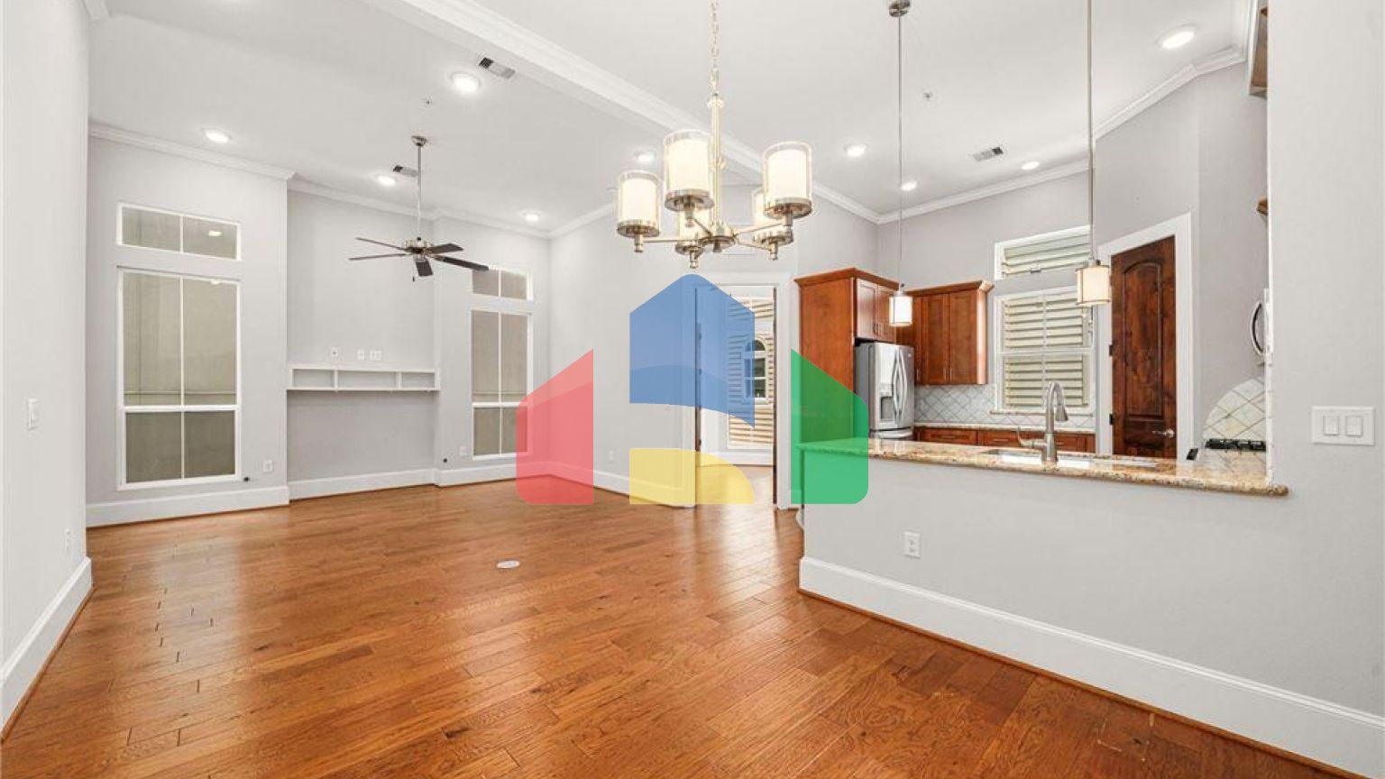 Residential - Single Family Home - Houston, Texas, United States - United States