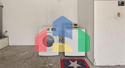 Residential - Single Family Home - Houston, Texas, United States - United States