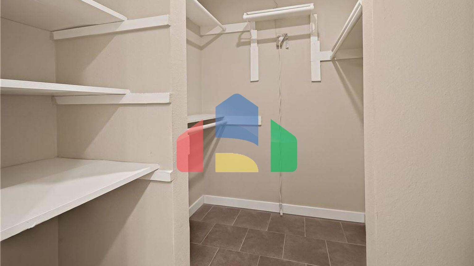 Residential - Single Family Home - Houston, Texas, United States - United States