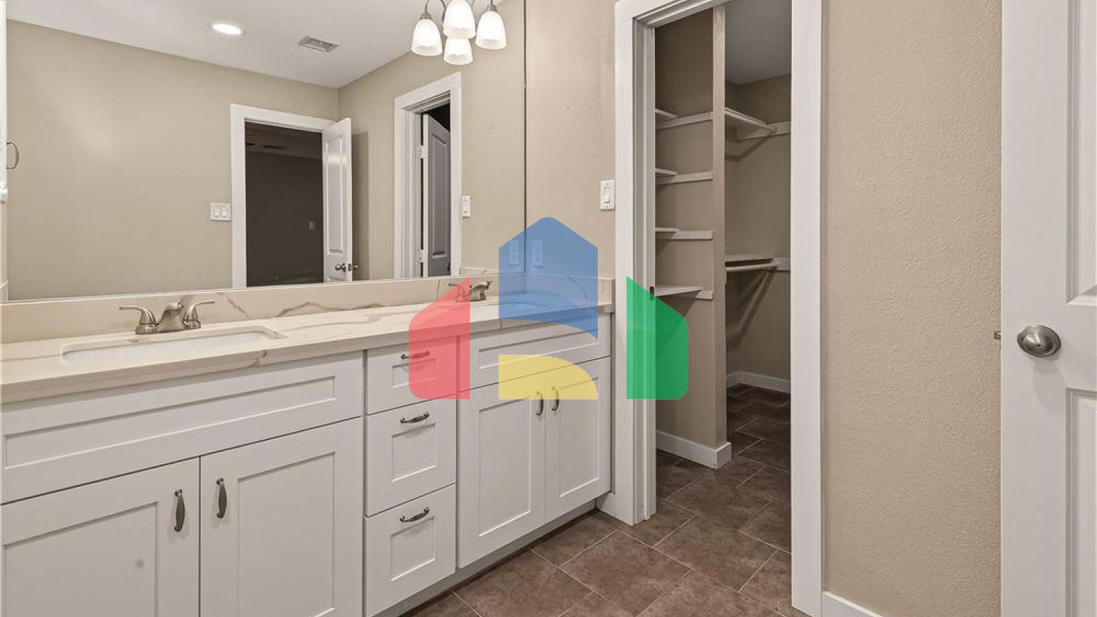 Residential - Single Family Home - Houston, Texas, United States - United States