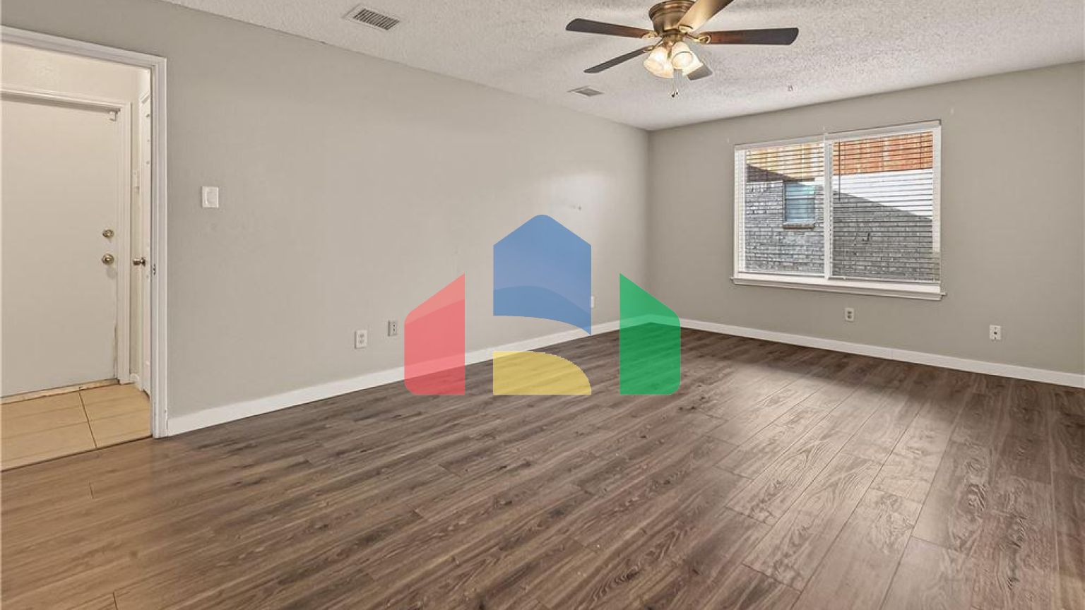 Residential - Single Family Home - Houston, Texas, United States - United States