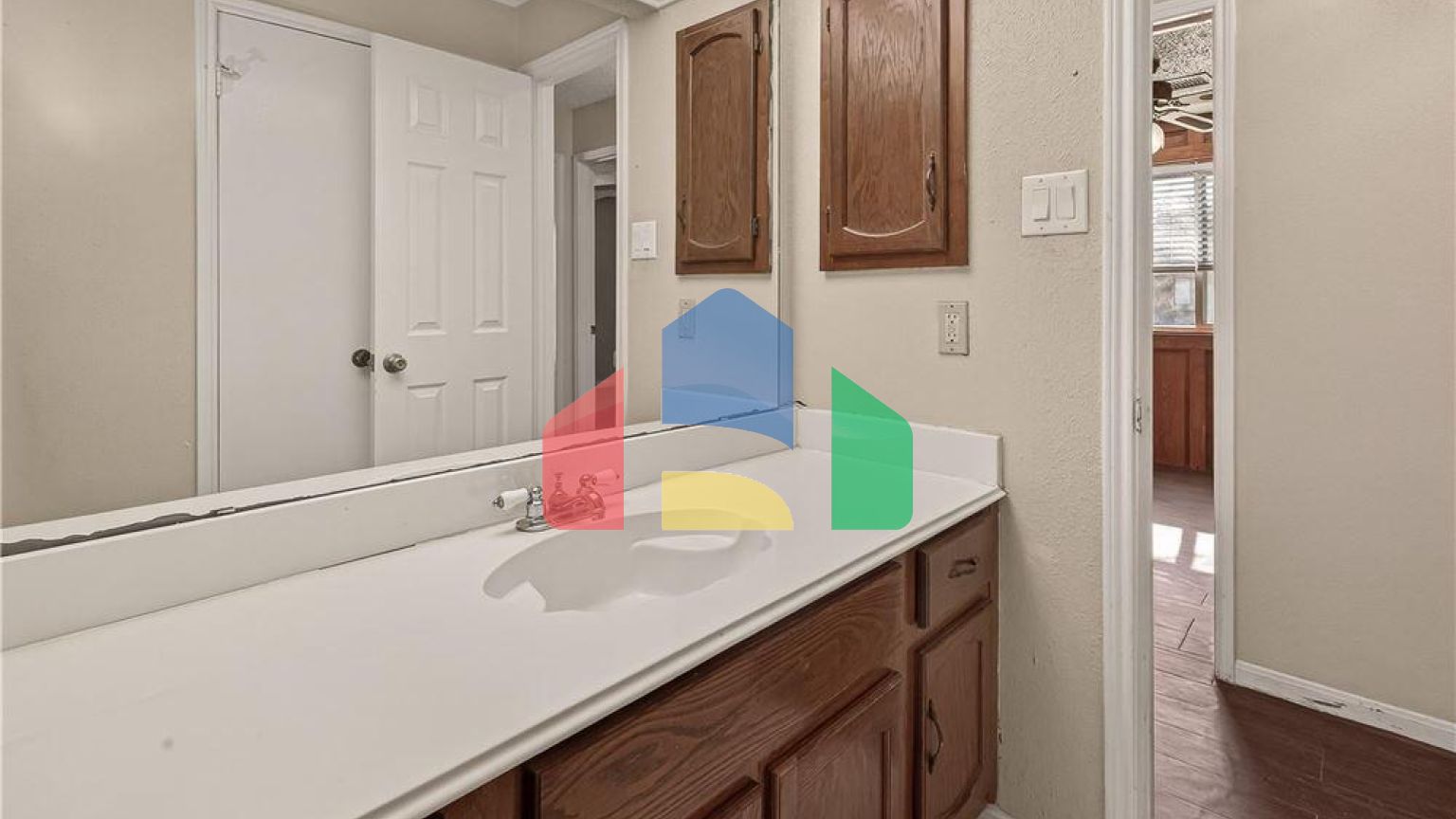 Residential - Single Family Home - Houston, Texas, United States - United States