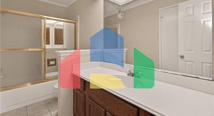 Residential - Single Family Home - Houston, Texas, United States - United States