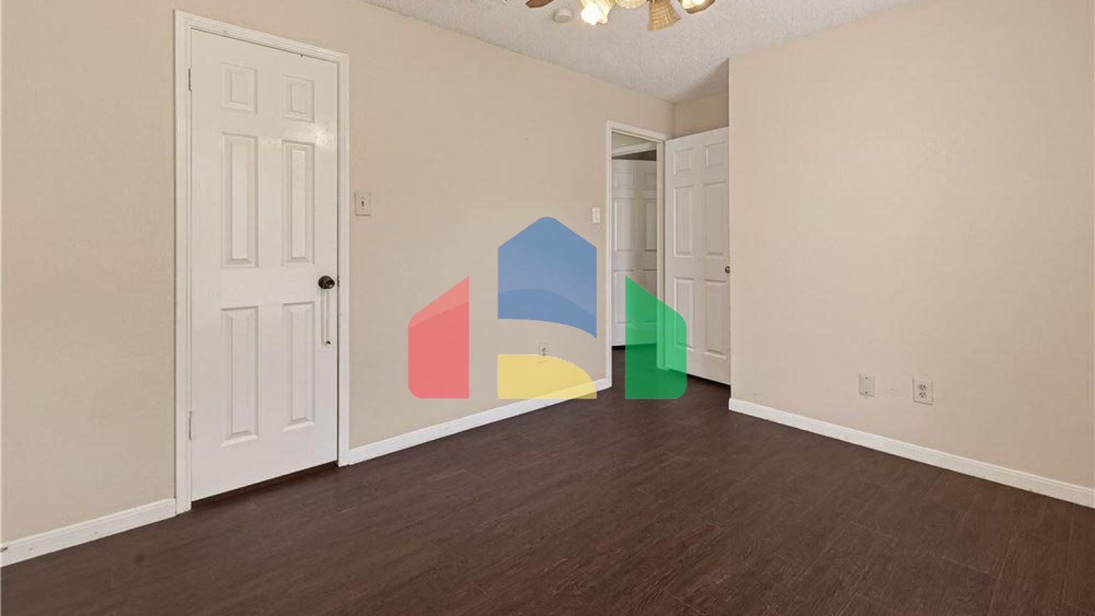 Residential - Single Family Home - Houston, Texas, United States - United States