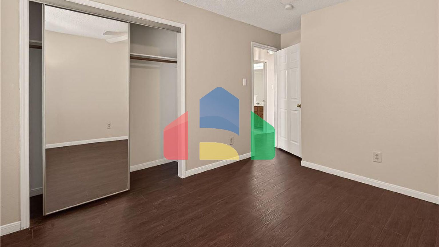 Residential - Single Family Home - Houston, Texas, United States - United States