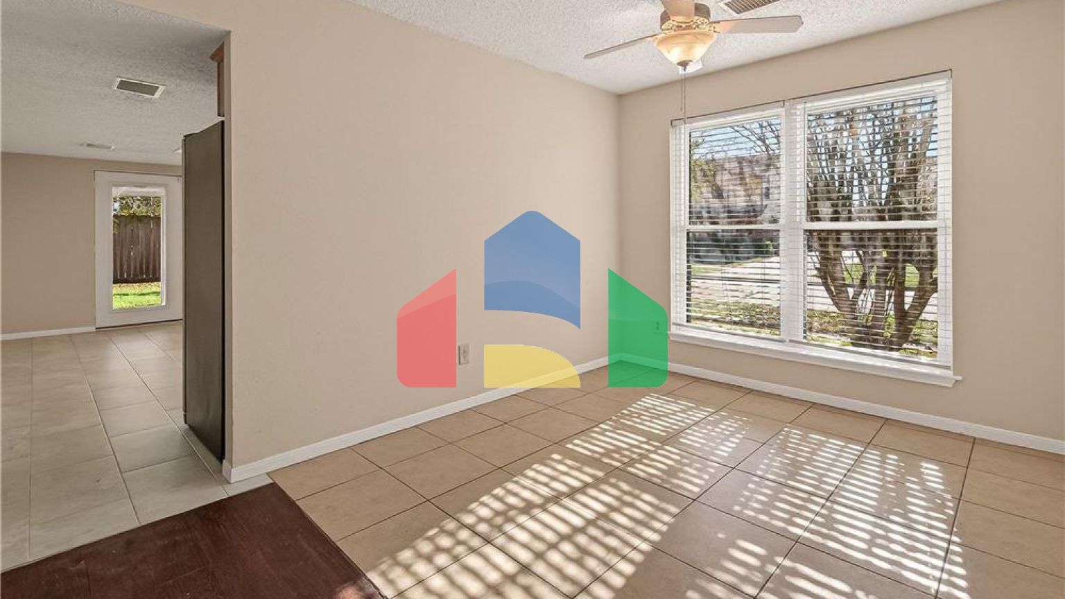 Residential - Single Family Home - Houston, Texas, United States - United States