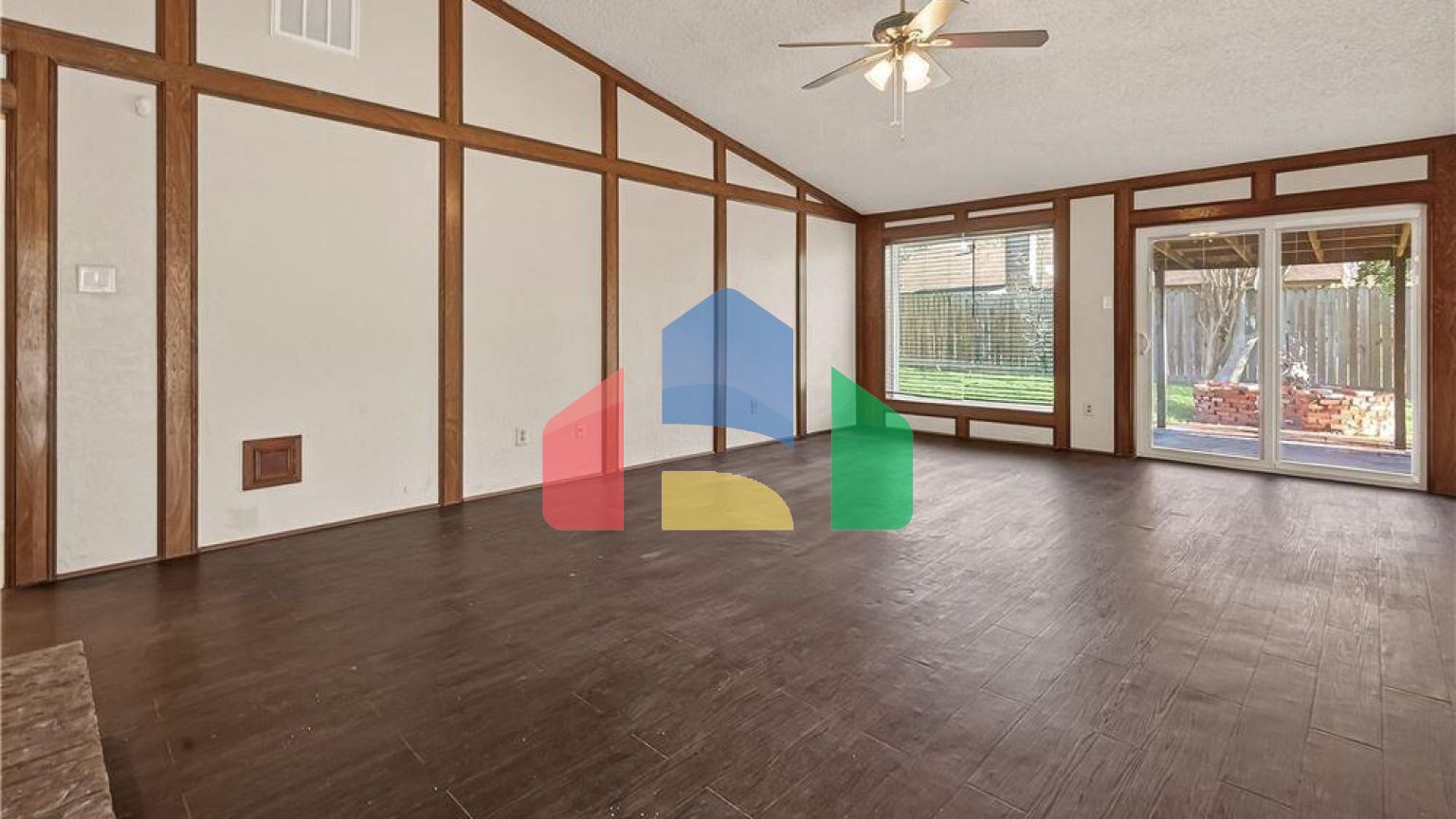 Residential - Single Family Home - Houston, Texas, United States - United States