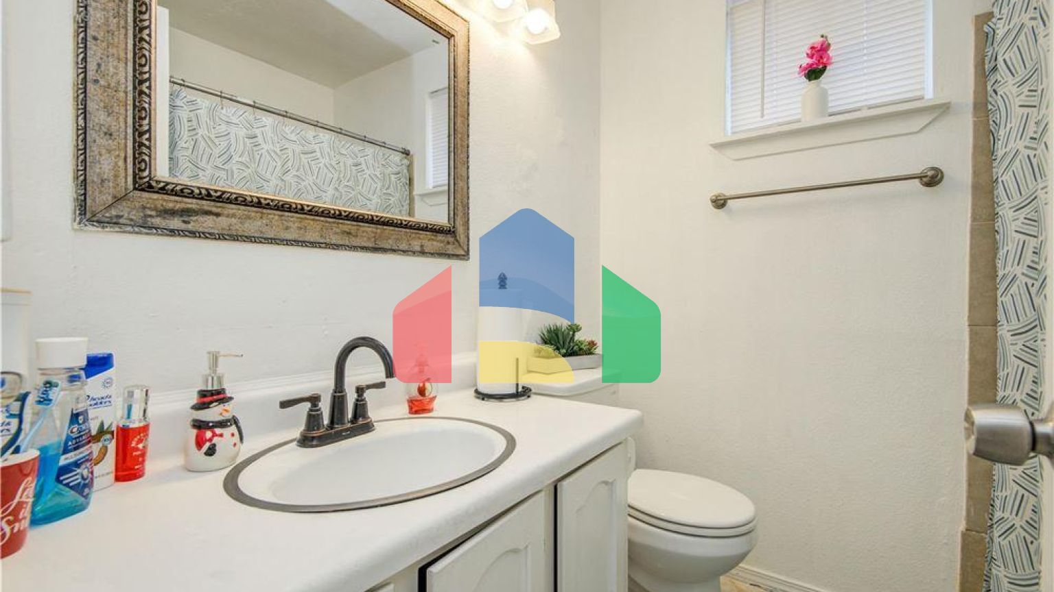 Residential - Single Family Home - Houston, Texas, United States - United States