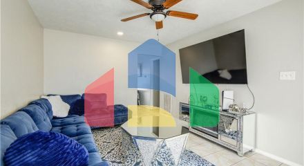 Residential - Single Family Home - Houston, Texas, United States - United States