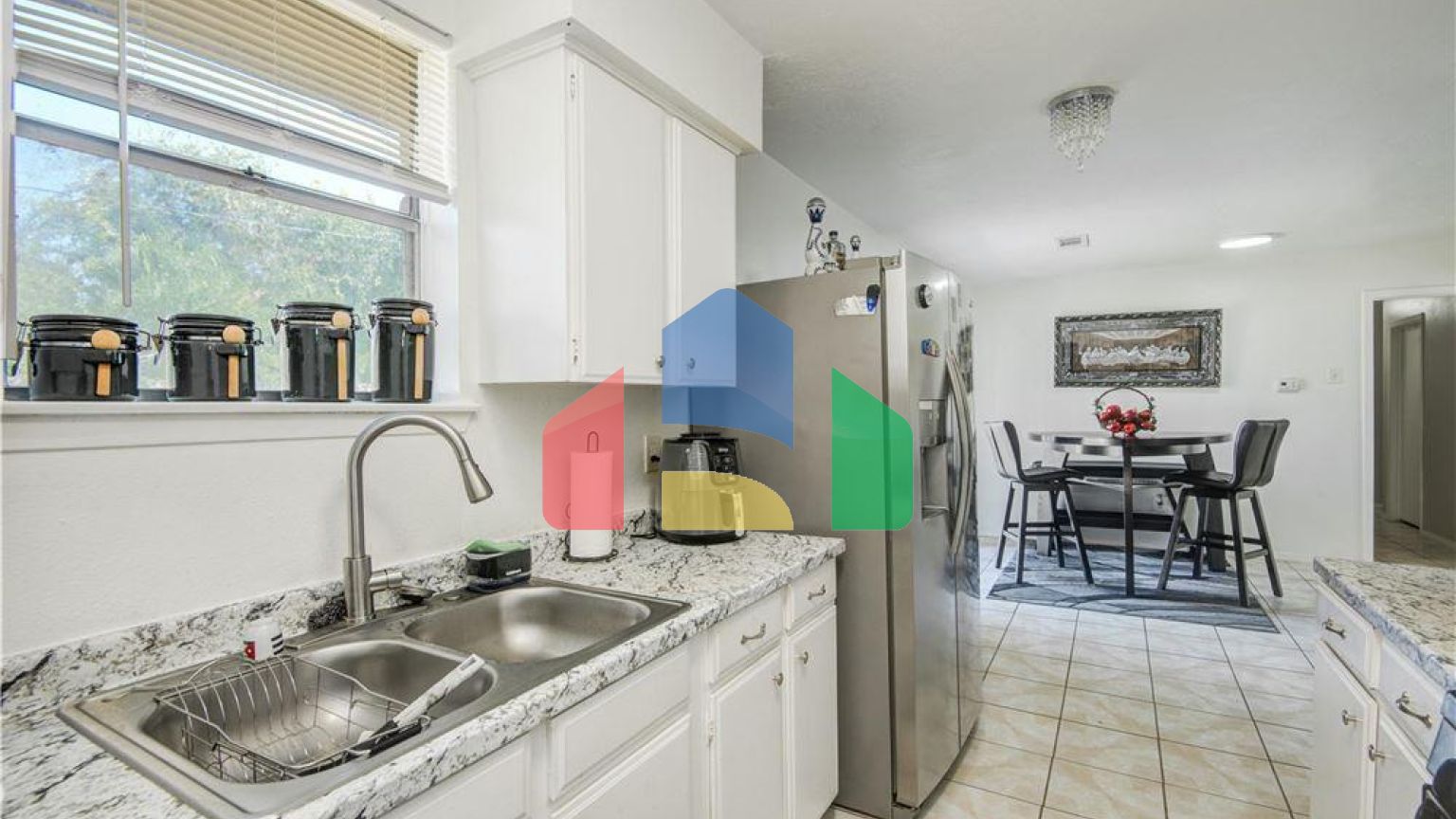 Residential - Single Family Home - Houston, Texas, United States - United States