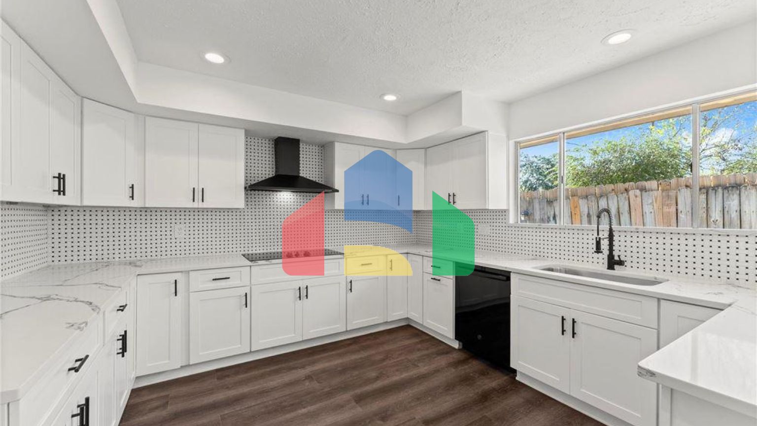 Residential - Single Family Home - Houston, Texas, United States - United States