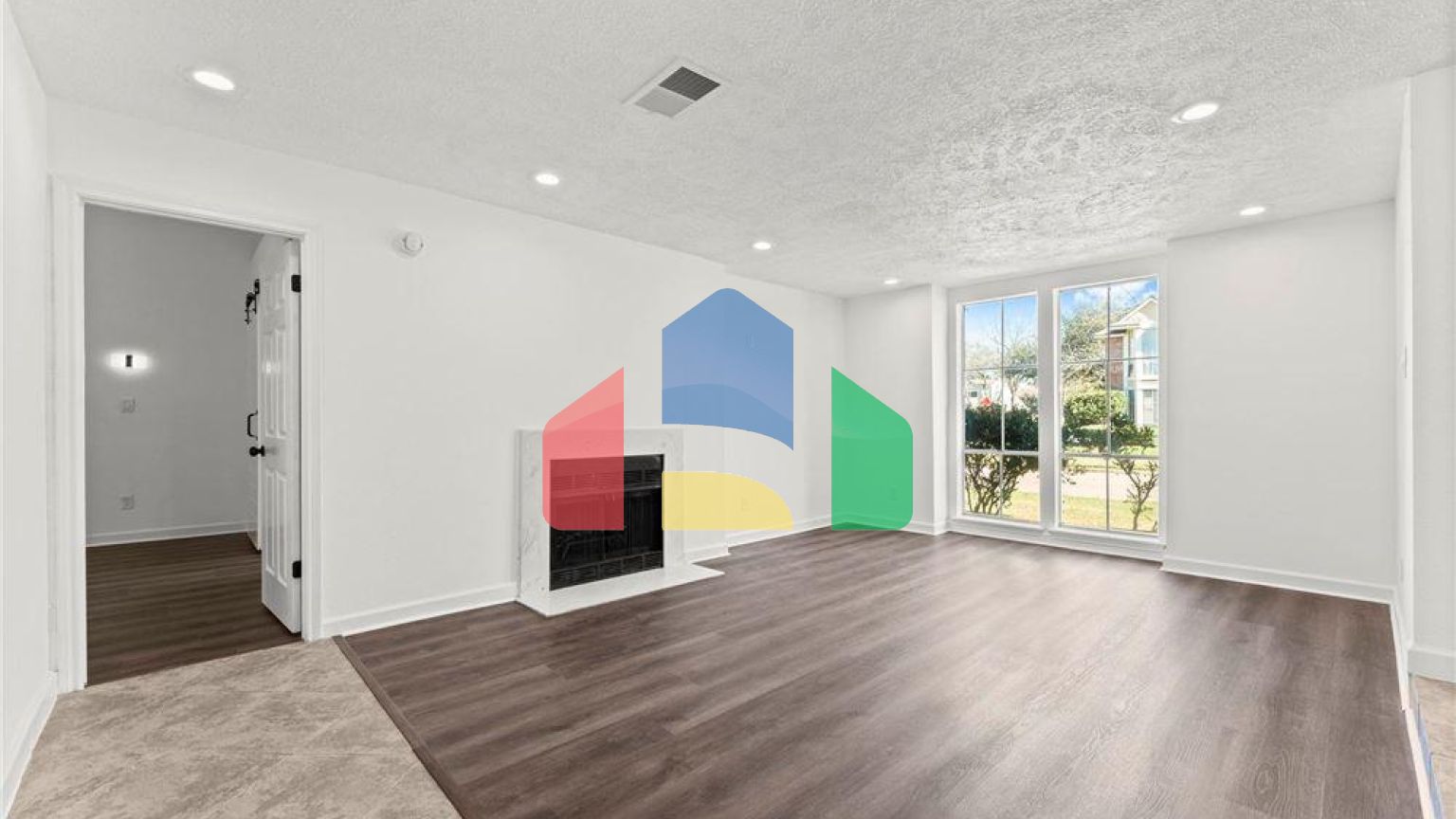 Residential - Single Family Home - Houston, Texas, United States - United States