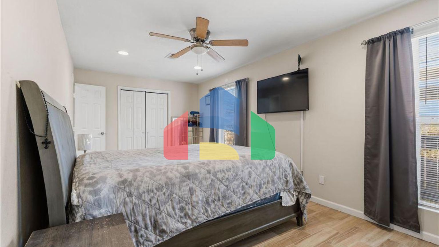 Residential - Single Family Home - Houston, Texas, United States - United States