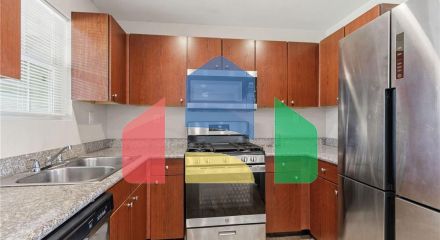 Residential - Single Family Home - Houston, Texas, United States - United States