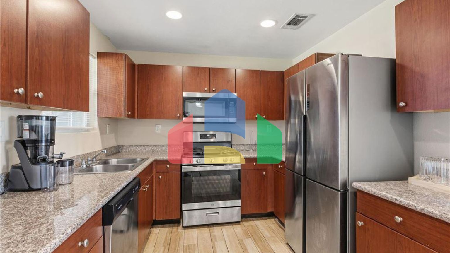 Residential - Single Family Home - Houston, Texas, United States - United States