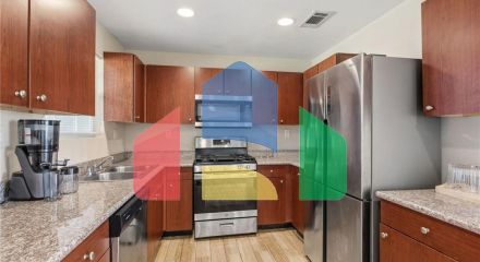 Residential - Single Family Home - Houston, Texas, United States - United States