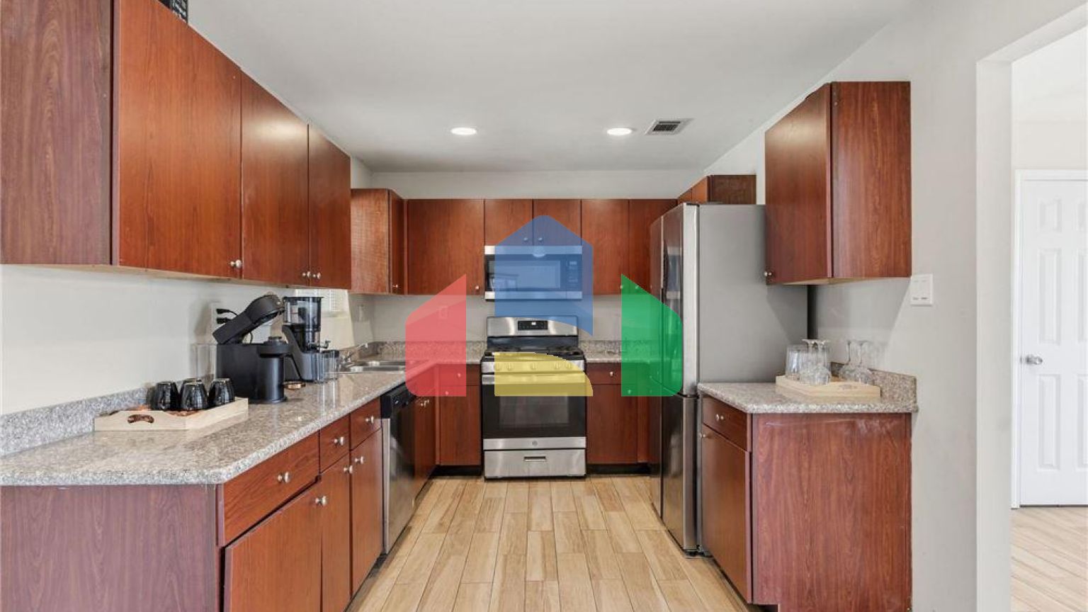 Residential - Single Family Home - Houston, Texas, United States - United States