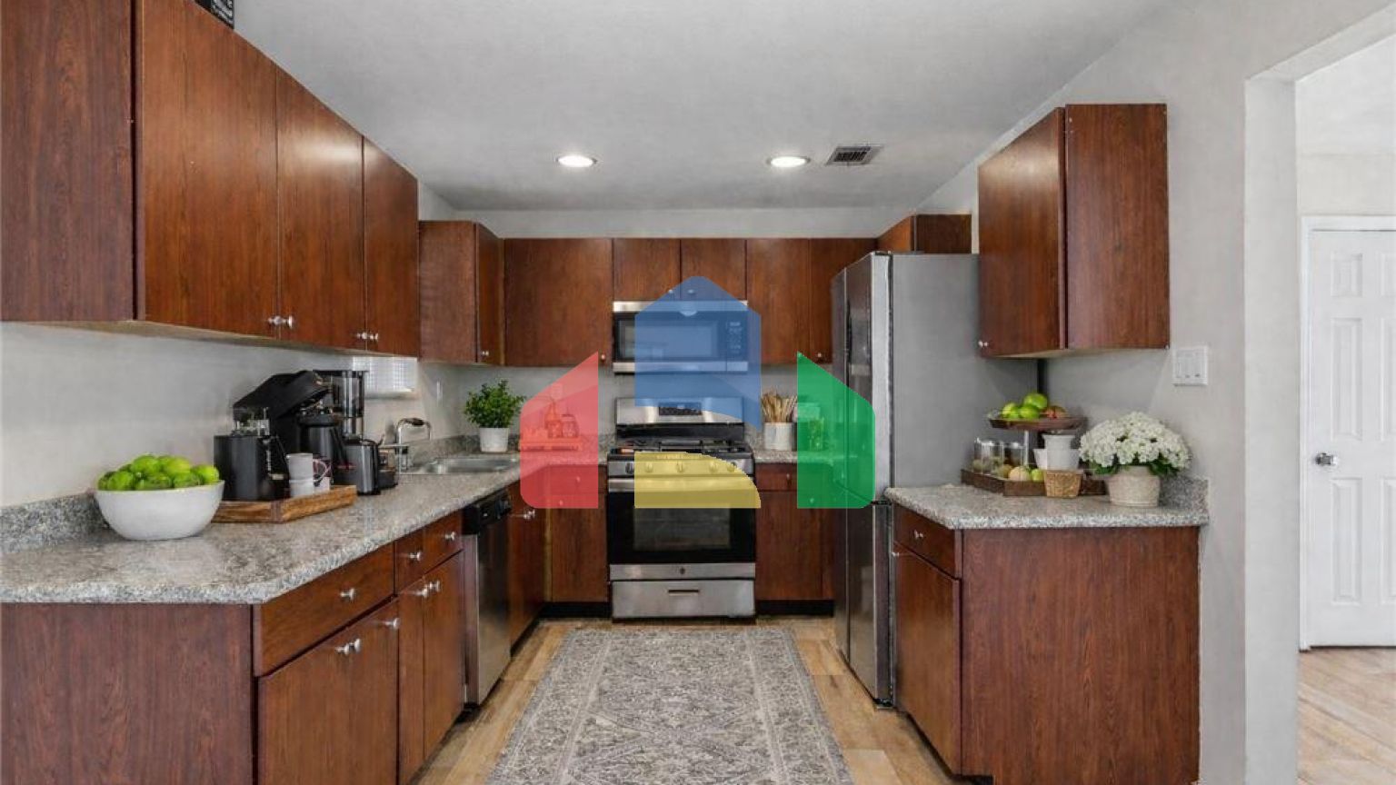 Residential - Single Family Home - Houston, Texas, United States - United States