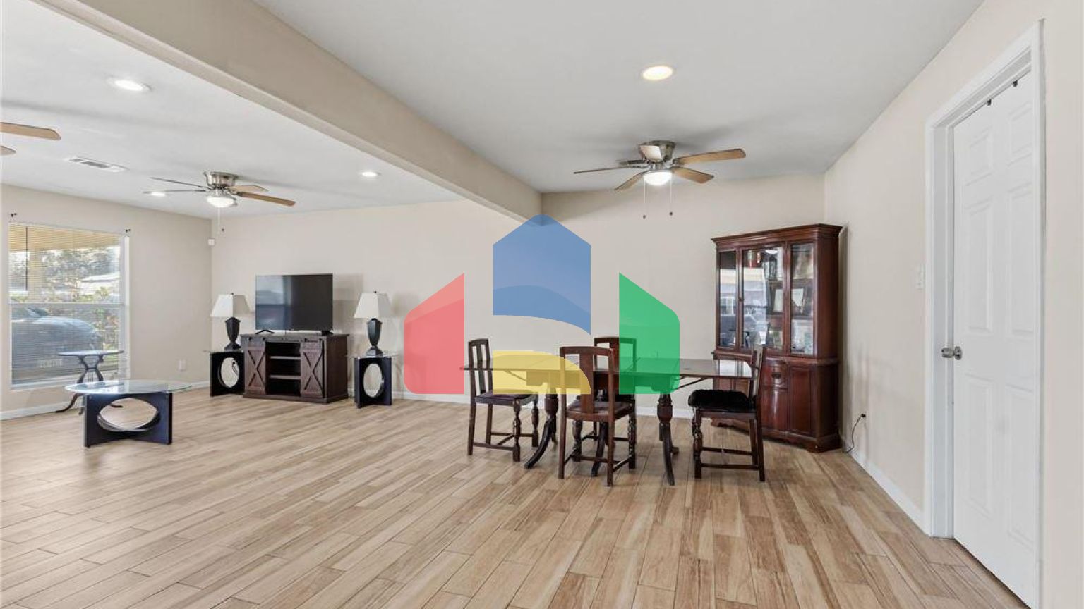 Residential - Single Family Home - Houston, Texas, United States - United States