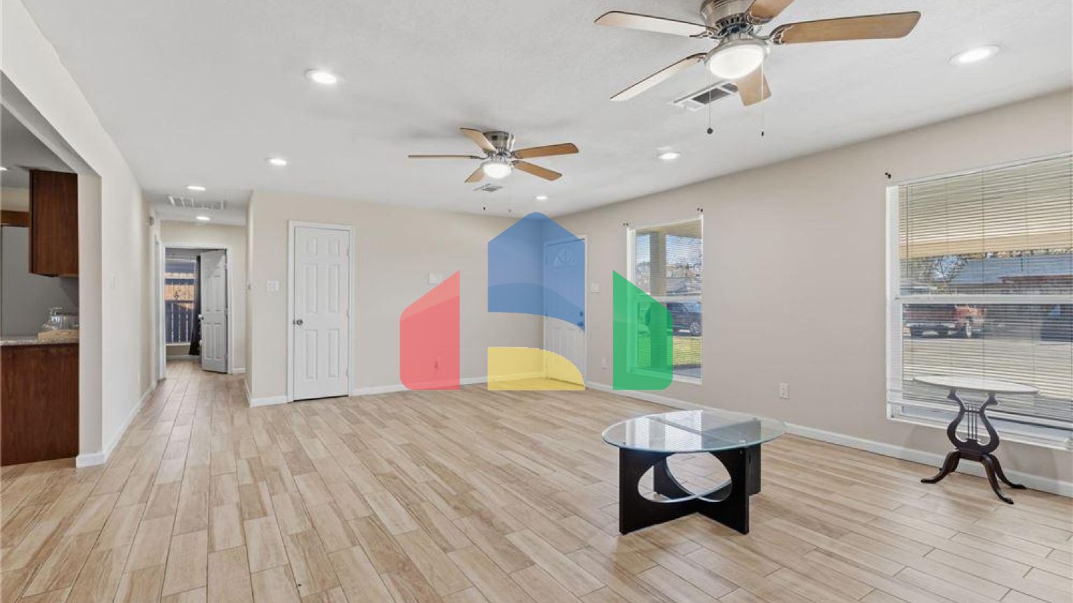 Residential - Single Family Home - Houston, Texas, United States - United States