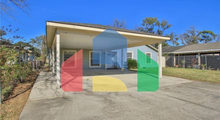 Residential - Single Family Home - Houston, Texas, United States - United States