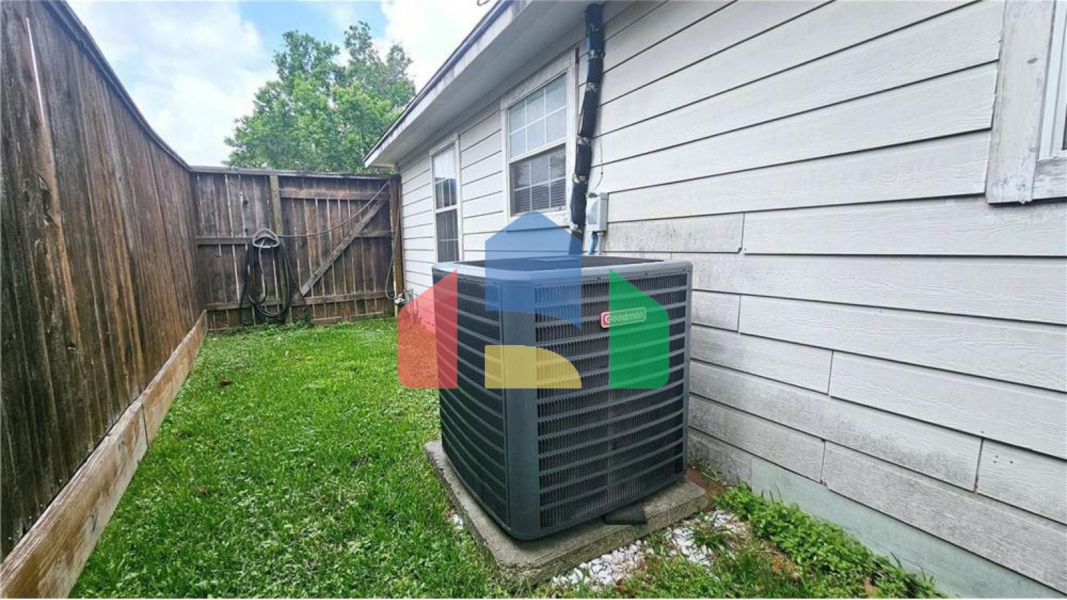 Residential - Single Family Home - Houston, Texas, United States - United States