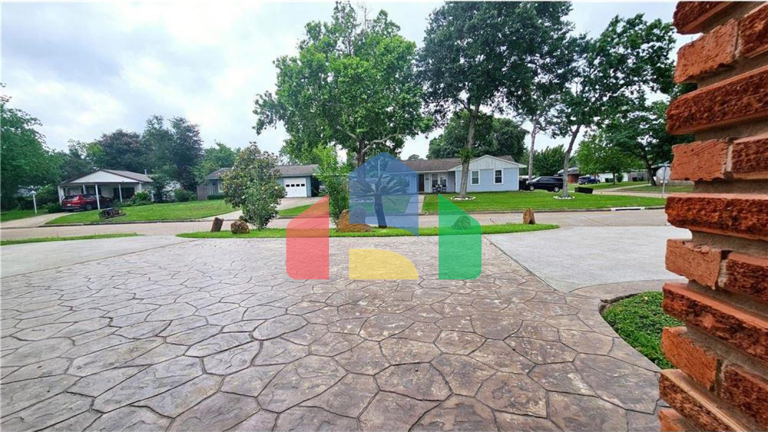 Residential - Single Family Home - Houston, Texas, United States - United States