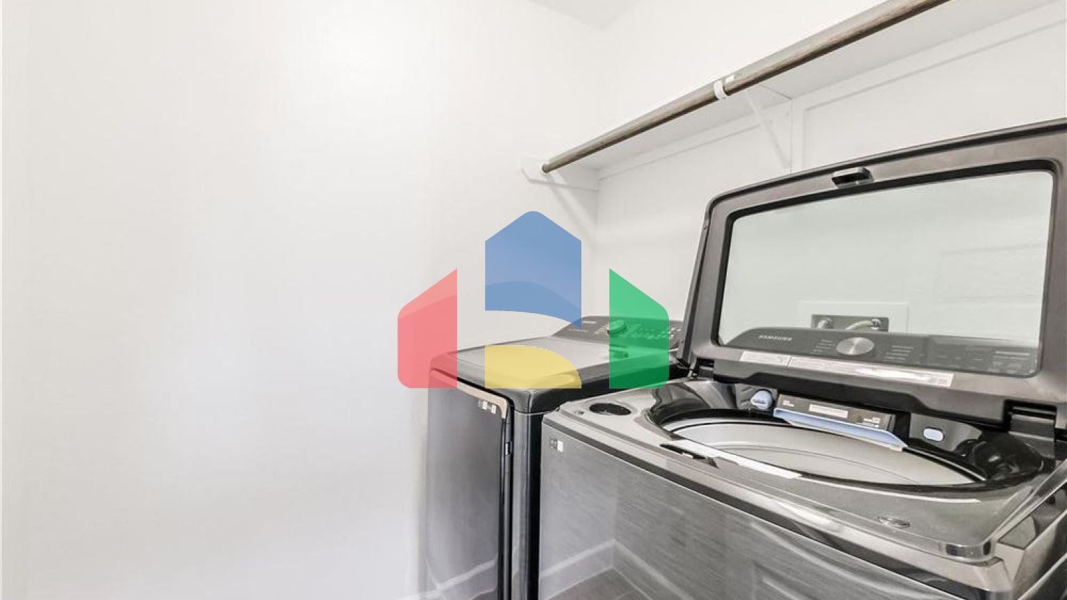 Residential - Single Family Home - Houston, Texas, United States - United States