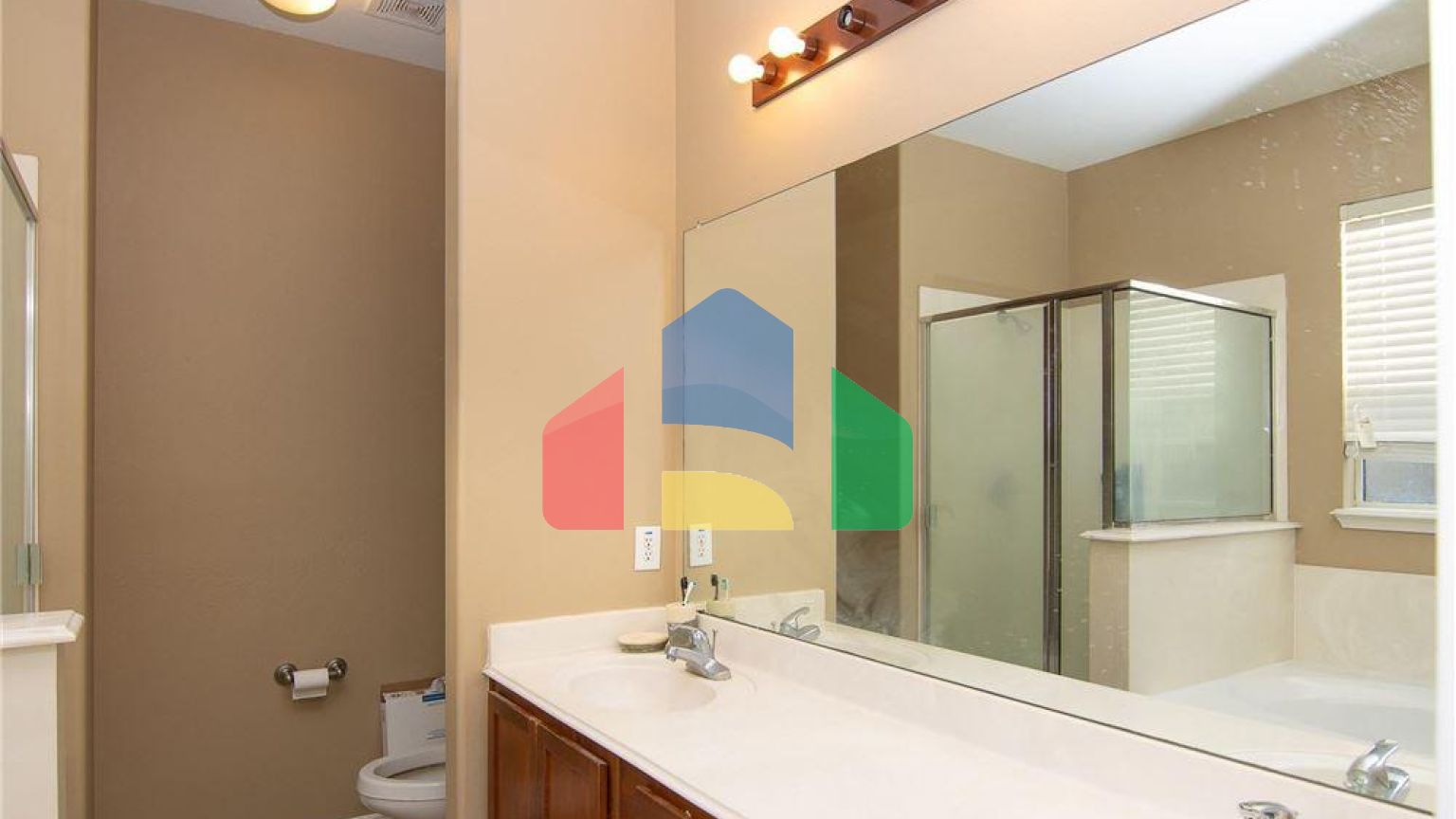 Residential - Single Family Home - Houston, Texas, United States - United States